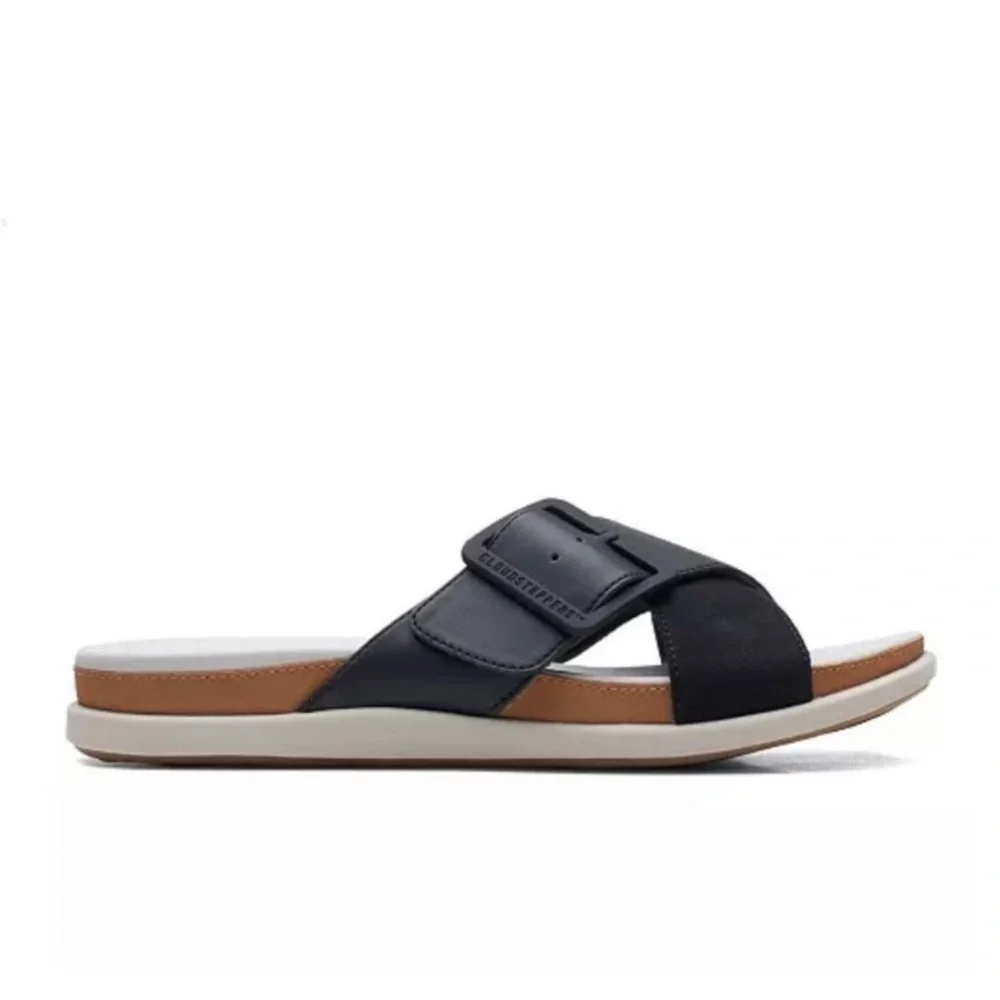 NWT Clarks Women’s 6.5 Cloudsteppers Black Eliza April Mules Buckle Sandals - Picture 5 of 8